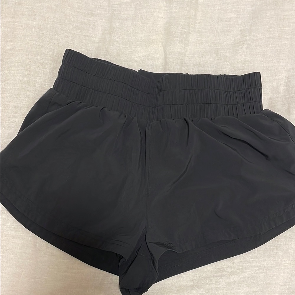 Varley Black Athletic Shorts Lightweight Moisture-Wicking